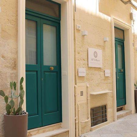 All'1 di Rajno' Relaxing ApartHotel Lecce Bagian luar foto